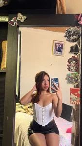 Valery_Jones1: Your sexy girl 💗🤤 ( 2 фото)
