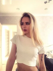 SashaSunnyShy Public Pic