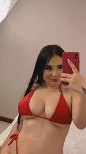 Valeria_carter ♥️ Hot and red ♥️ Pic