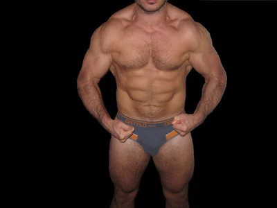 Anthony_Hard Public Hình 4