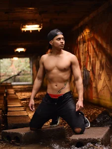 RyanGreys street boy Foto 3