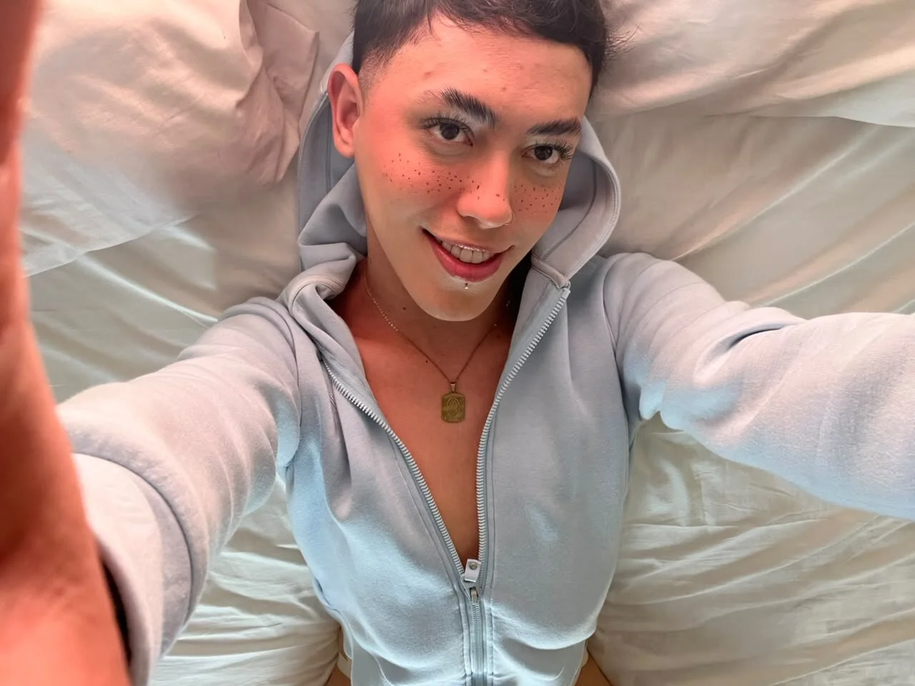Iam_Caami_ Public 사진