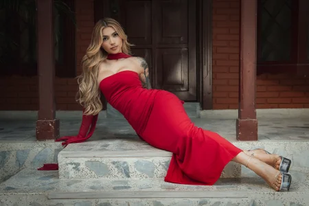 LexieWayne Passionate Girl  3টি ছবি