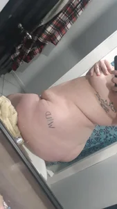 ThickandDesirable Public Pic 8