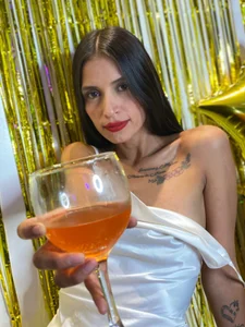 ChanelAdamss_ ⭐🥂 HAPPY NEW YEAR 2025 Pic 2