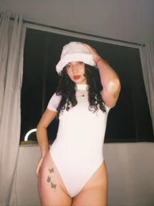 Anne_Wyntheris Public Foto 5