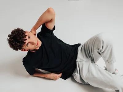 TylerGibson Public Gambar