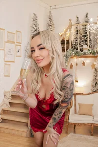 FrancescaMcGray Happy Holidays صورة واحدة|FrancescaMcGray Happy Holidays صورتان|FrancescaMcGray Happy Holidays  8 صور|FrancescaMcGray Happy Holidays  8 صورة