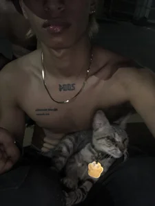 sung_yol 🐺 Εικόνα