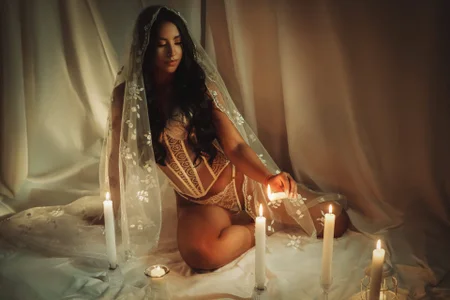 emma_brooks1 by candlelight Immagine  5