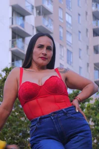 Sara_Charmy In the city 🏙️ Fotka 4