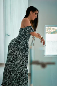 levana1 Summer Pic 4