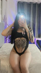 aprildreams19 Do you dare to unveil every story etched on my skin? Immagine 