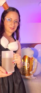 Victoriaroose_ October fest 🍻🍺 Immagine  2