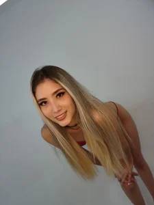 Lee_Haneulのi am sexyの 4枚の写真