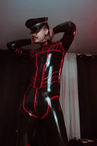 allanhurtss TRON LATEX SUIT Pic 2