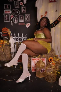 halloween🖤🕷👻 de tiana_chocolate_  4 Imagens