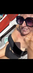 Laylaskyexx Public зображення