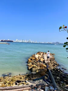 Lucho-Cole beach days 🏝️🌊 টি ছবি