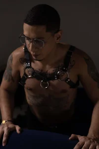 JoshMillerr_ Dark Temptation 🖤 Foto 3