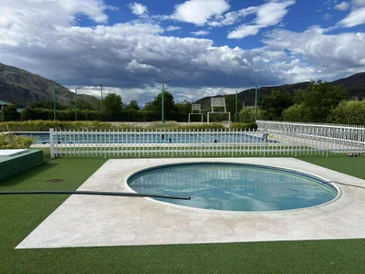 brandy_monroe ftghcfghgvh টি ছবি