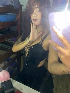 mia_smithh1 Public 3 Gambar 3