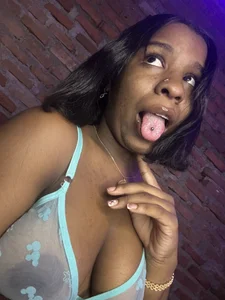 Kimmi_Queen Hey! I'll be live streaming today, come on, let's have some fun😏🔥 Pic 3