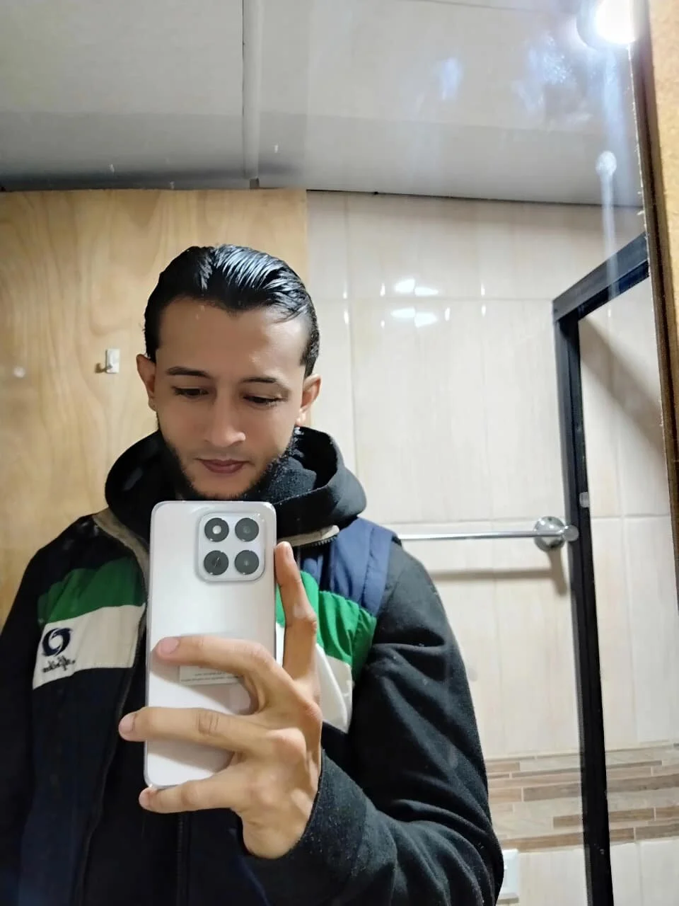 صور jonas_conor الرائجة  3468