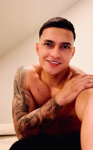 nathan_gross A sexy body. Or what you say...? Fotka 4