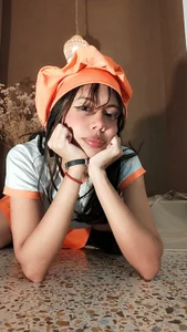 Alice-blaker Public Poză 3