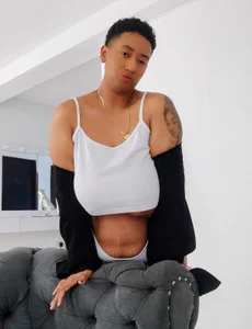 TiffantyAndStacystacy 🍑✨图片 5