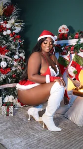 JudySteele Merry Xmas hunny Pic 3