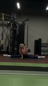 Kelly__Gray 💚 Pic 4