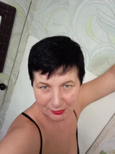 NicoleOllamirror Bild 2