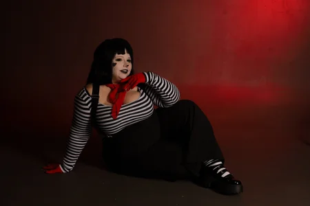 Yoki_Shizuko Sexy mime зображення 6