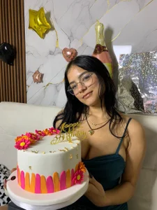 Sally_BlackのGifts from you 🎁👑の 3枚の写真