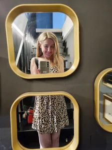 1SweetninaのPublicの 2枚の写真