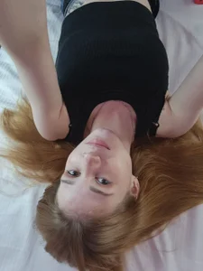 AmyLindsey At home รูป  2