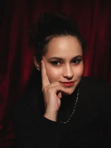 AnnyThompson_ Natürliches Mädchen Pic 3