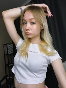 Vilynnella Public  7টি ছবি