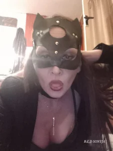 dominatrixredsonyja Me Bilde 5