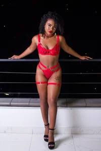 EmmaSmith06 Flat roof Poză 6