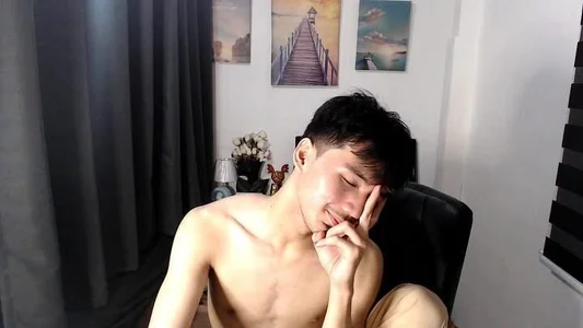 urasiantwink69 😍 Foto 3