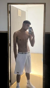 ALEX_KEITH26 Public  9. fénykép