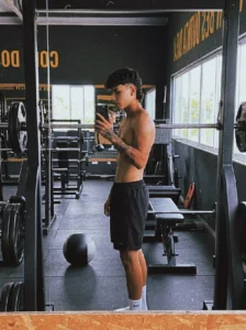 SPORT de Damien_Howard  5 Imagens