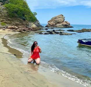 milfevha Public Pic 2