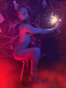 Coco_Kiss The Devil’s Darling 🖤🔥 Gambar 3