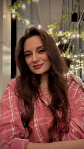 Luna_Raee Shall we have a cup of coffee? Pic