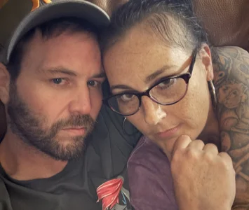 RaynLiz Public Pic 9