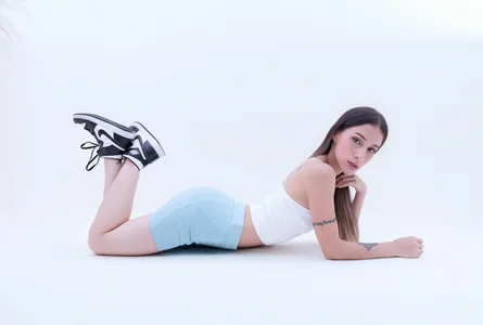 TinaJaneo_01 Public Pic